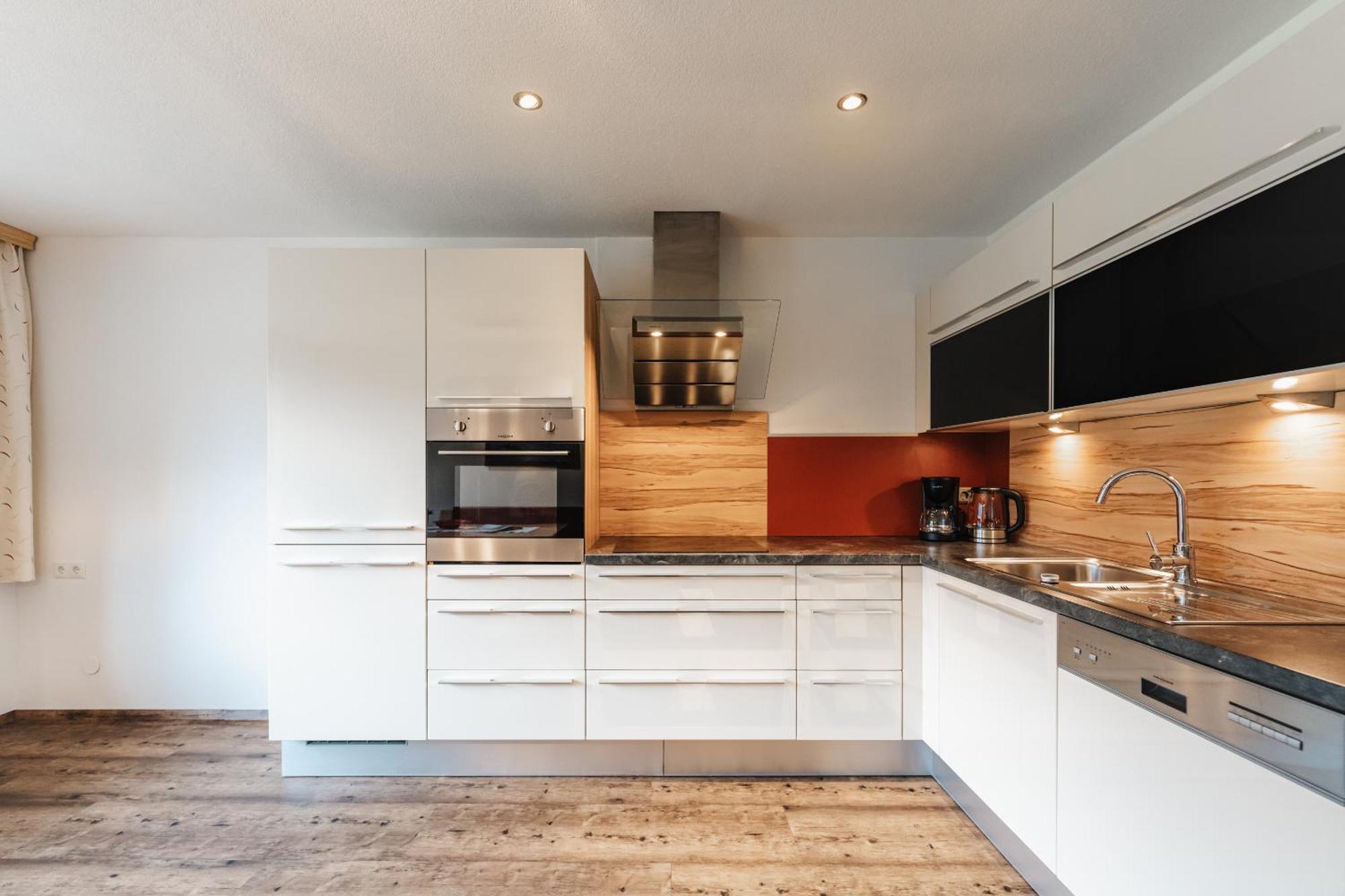 Alpenzeit Zillertal Apartments Цель-ам-Циллер Номер фото